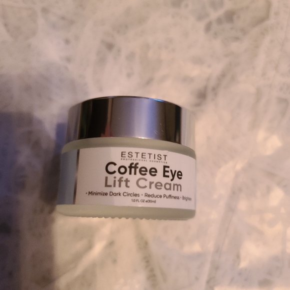 coffee eye lift cream